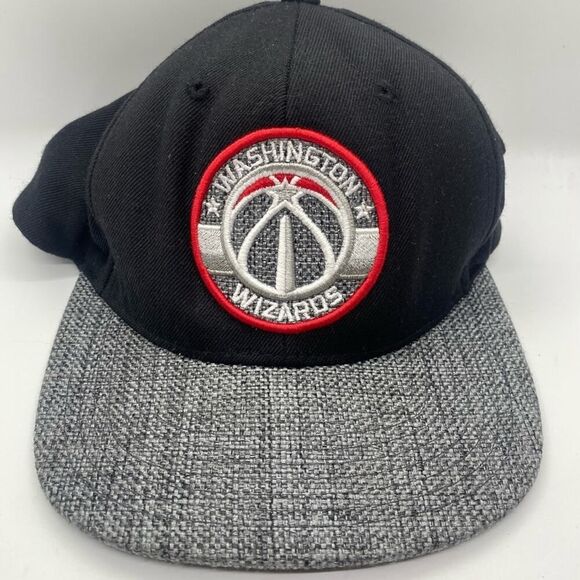 Washington Wizards Mitchell and Ness Snapback hat - Picture 1 of 6